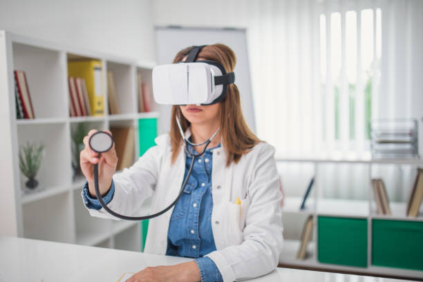 What Is Virtual Reality and How Does It Work in Medical Training